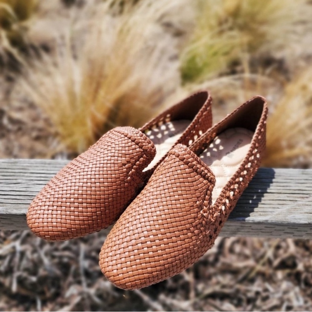 Birdies The Starling Vegan Woven Loafer in Cognac, size 7